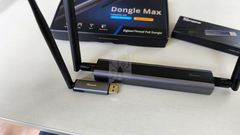 Seconde image Dimensions du Dongle Max vs dongle plus par Sonoff antennes immenses