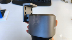 vue avec support caméra reolink trackmix poe et taille réelle