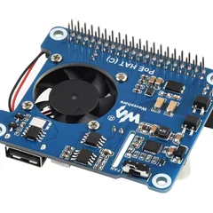 Additional board that powers the raspberry pi by poe+